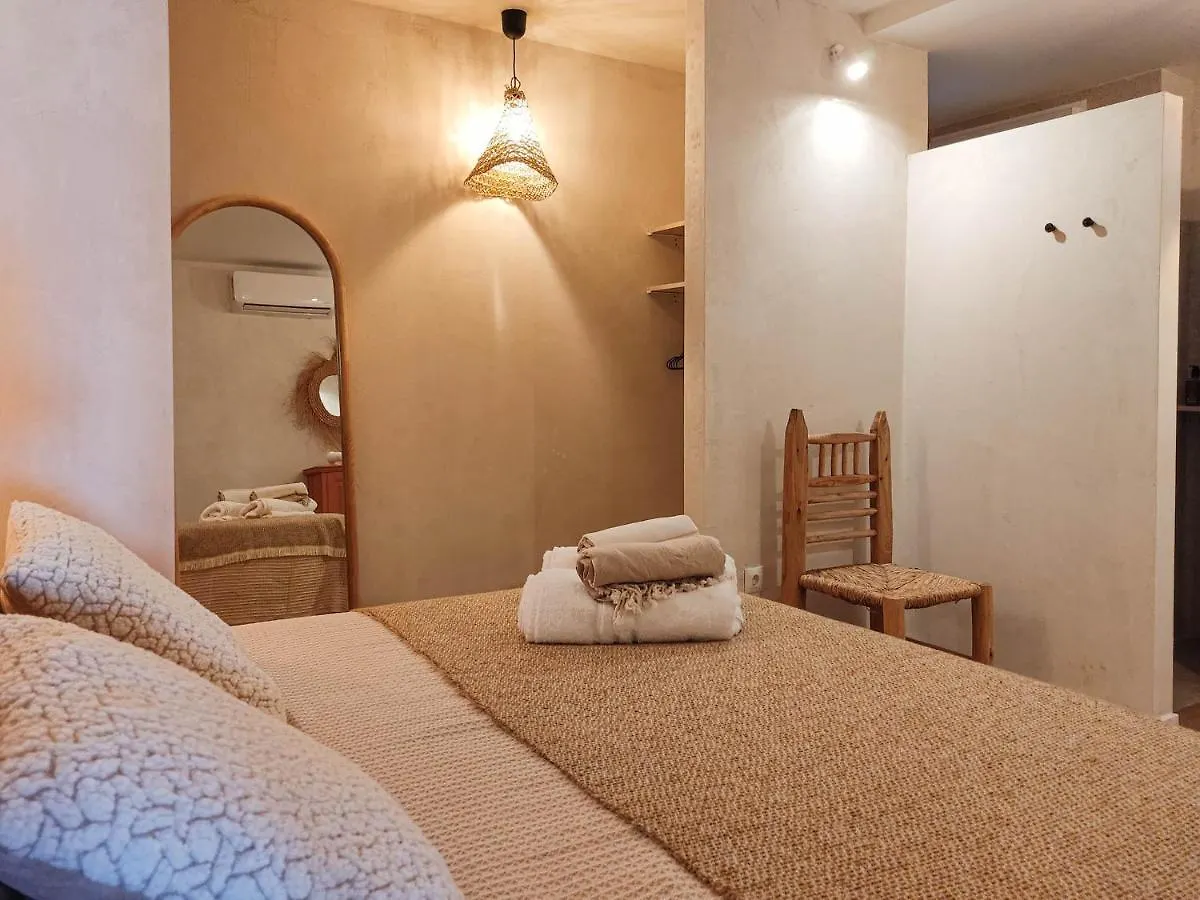 Malaga Stylish Beach Apartments 0*,