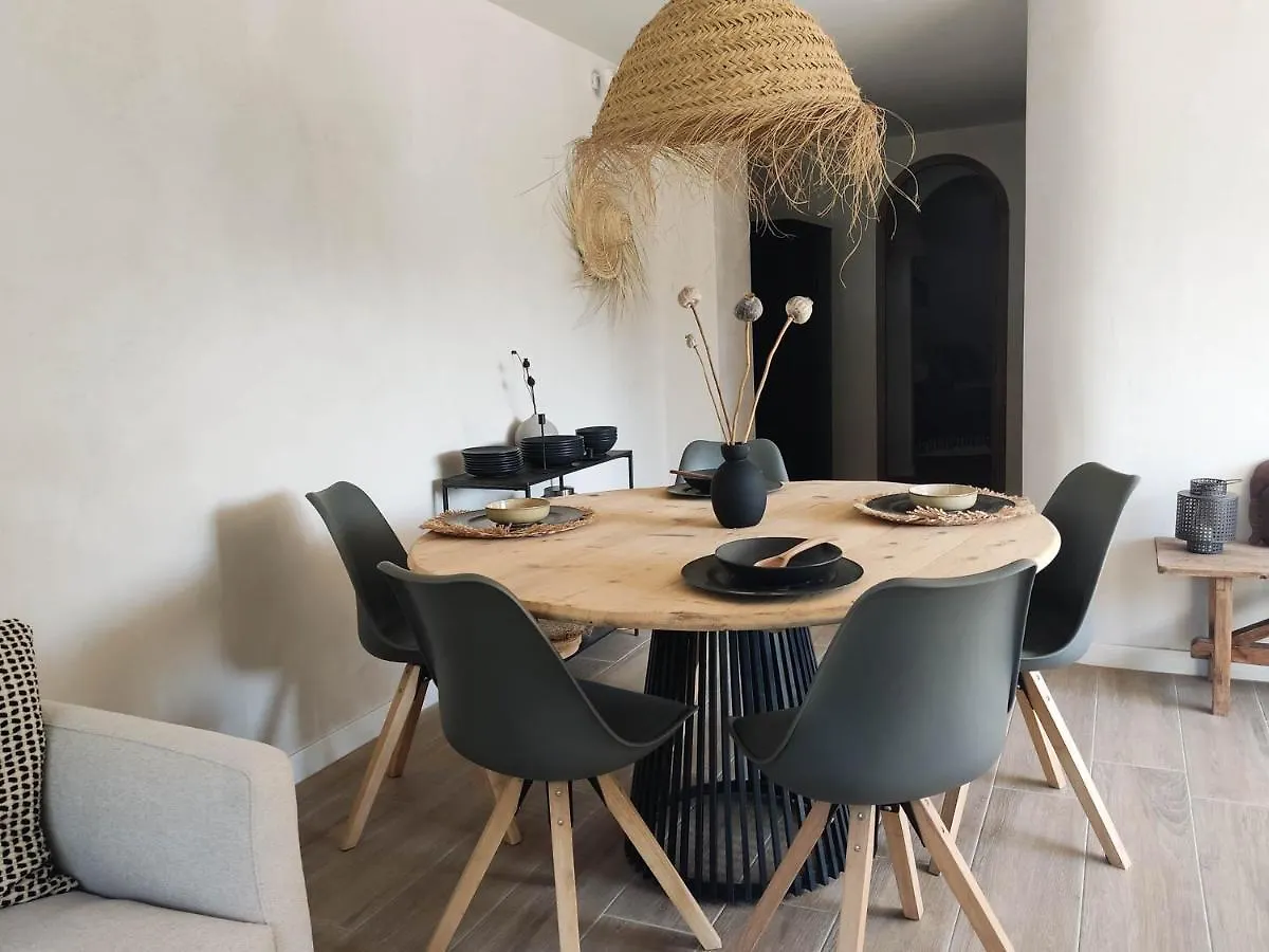 Malaga Stylish Beach Apartments İspanya